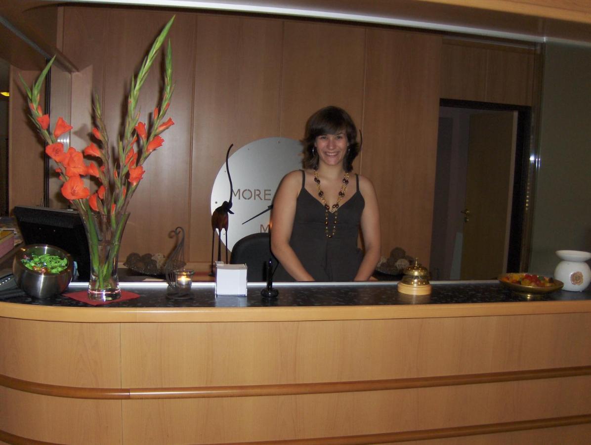 Hotel Lindenkrug ギュータースロー インテリア 写真